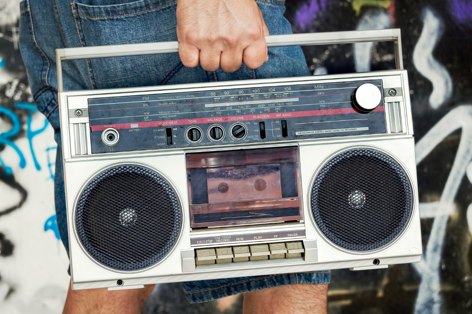 Puzzle Radio cassette